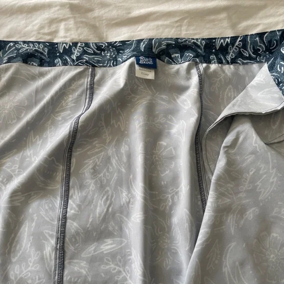 Rip skirt - Picture 3 of 3